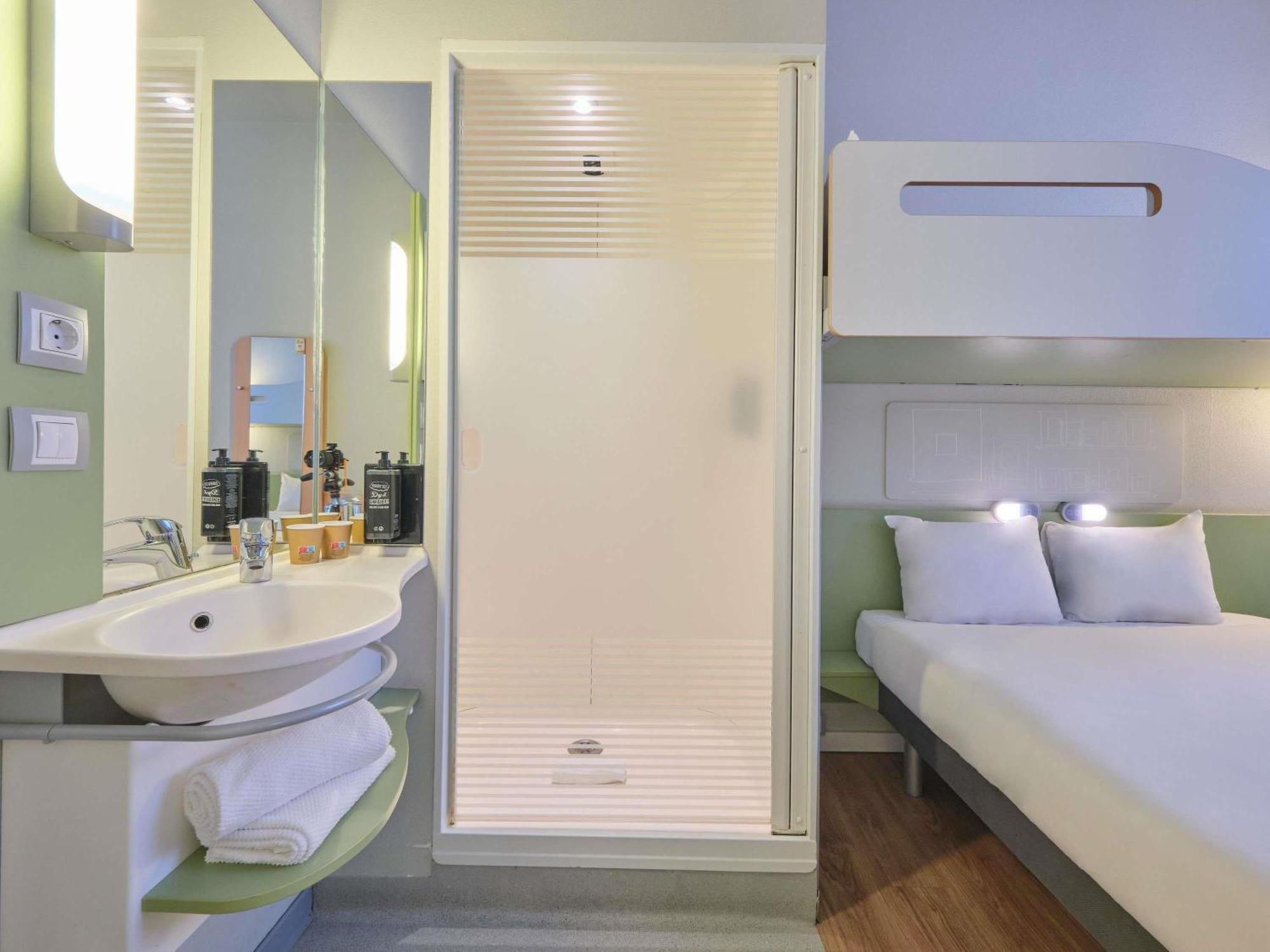 Ibis Budget Madrid Calle 30 — Fotos 1